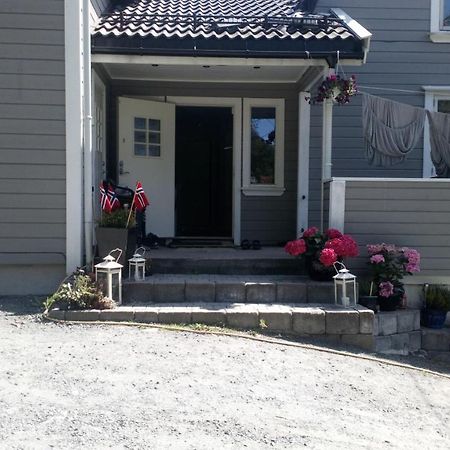 Nevervally B&B Grimstad  Exterior photo